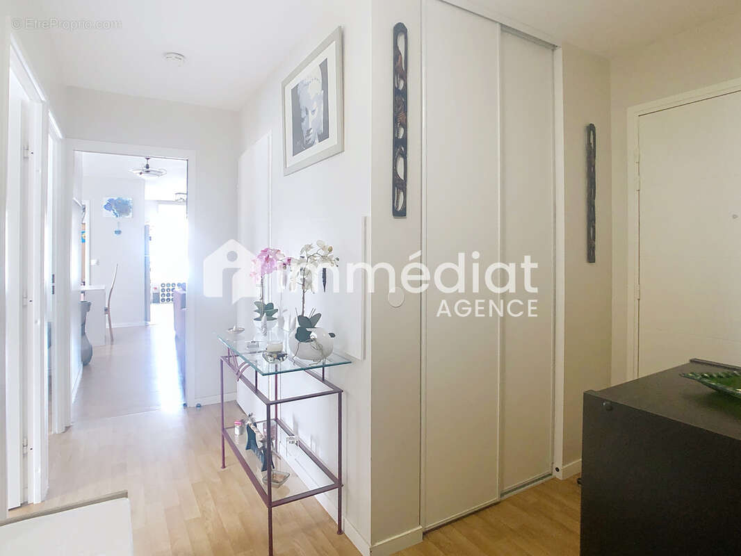 Appartement à NANTERRE