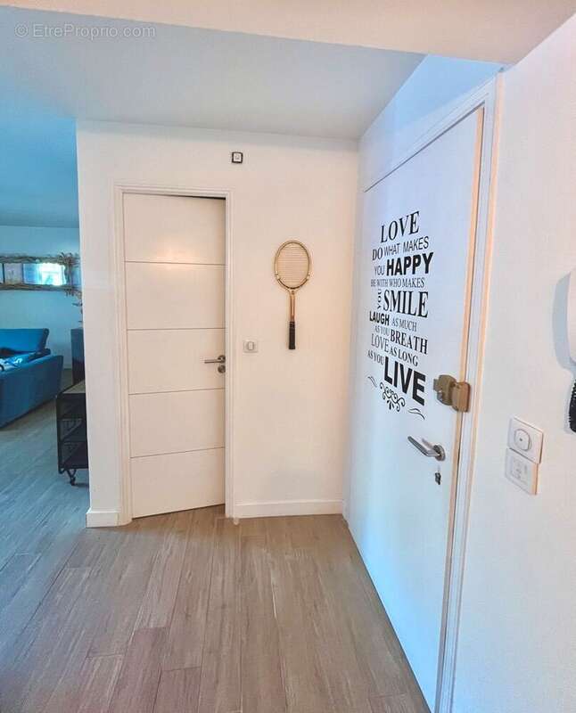 Appartement à LE CANNET
