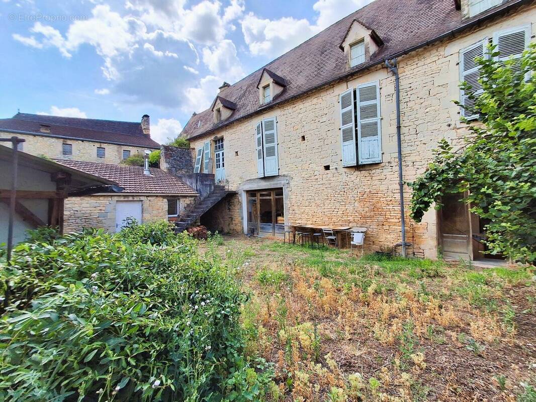 Photo 1 - Maison à SALVIAC