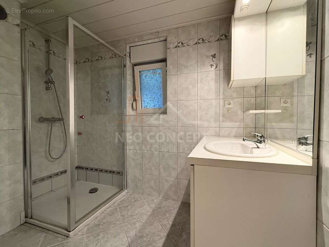 Maison à PREUSCHDORF