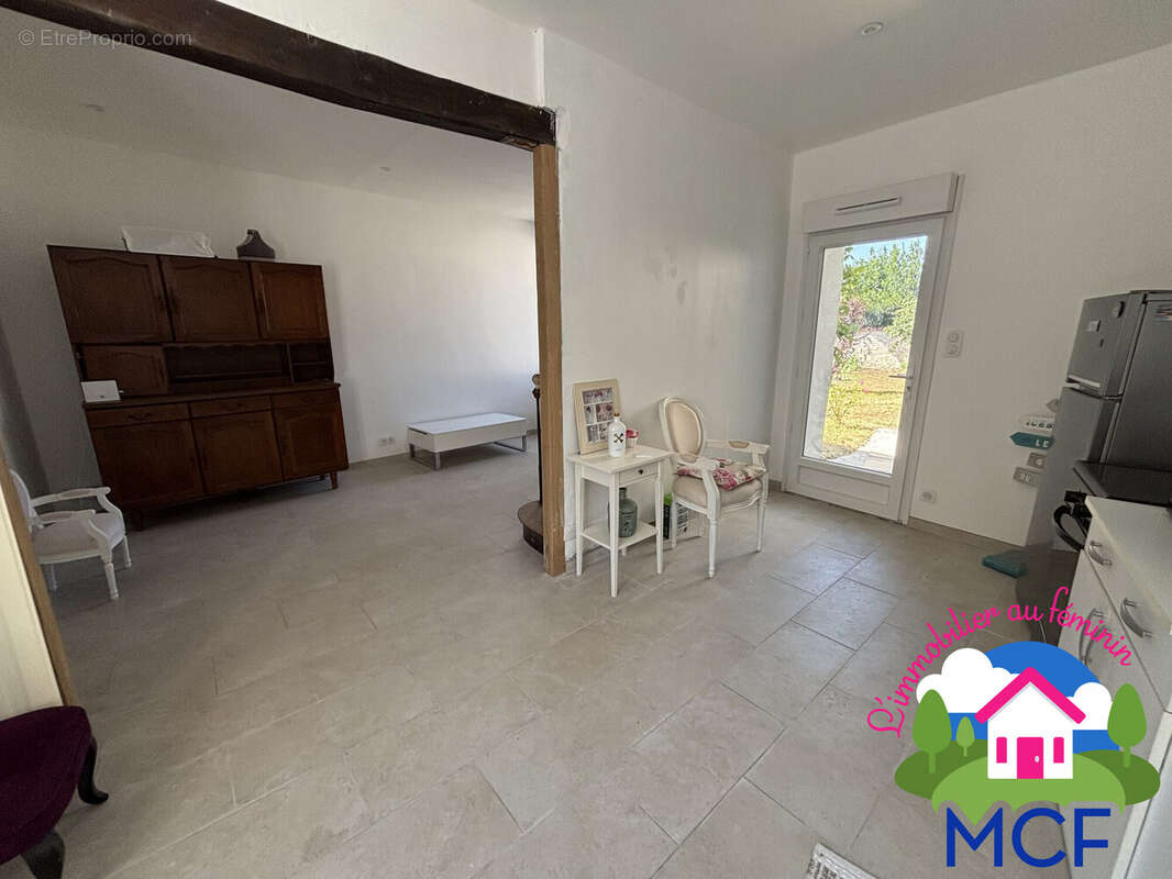 Maison 60 m² à Bueil  - photo 8