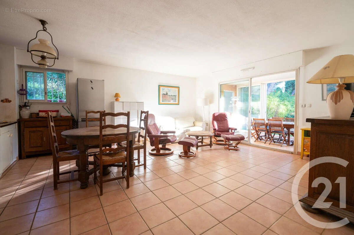 Appartement à LE LAVANDOU