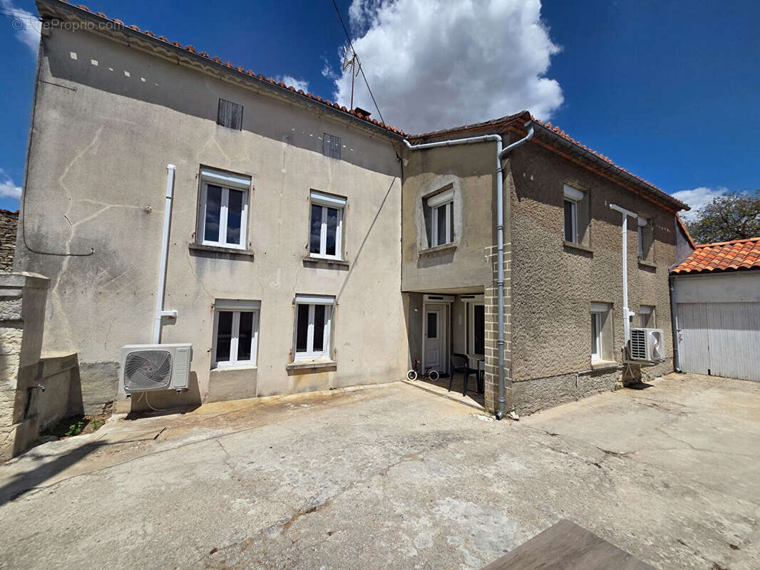 Maison Mornac 6 pièce(s) 180 m2 - photo 14