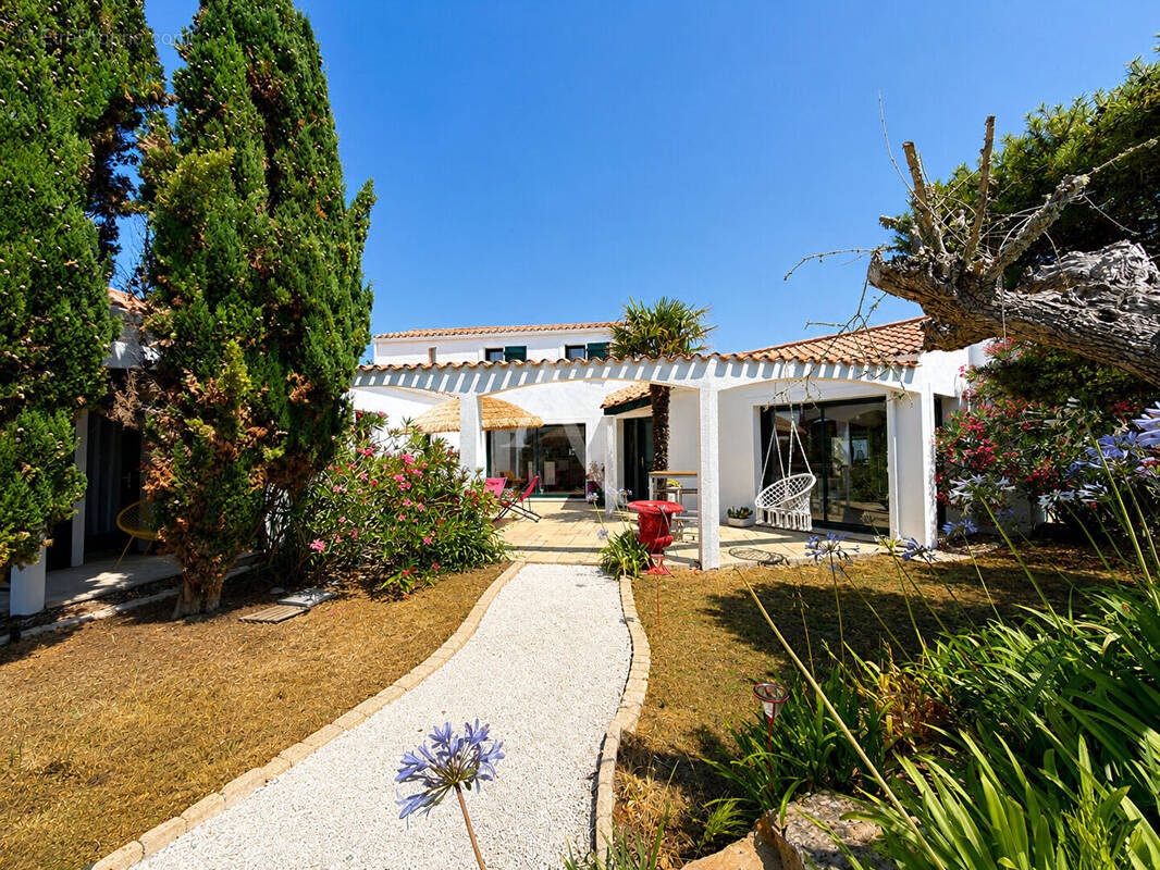 Maison à LE FENOUILLER