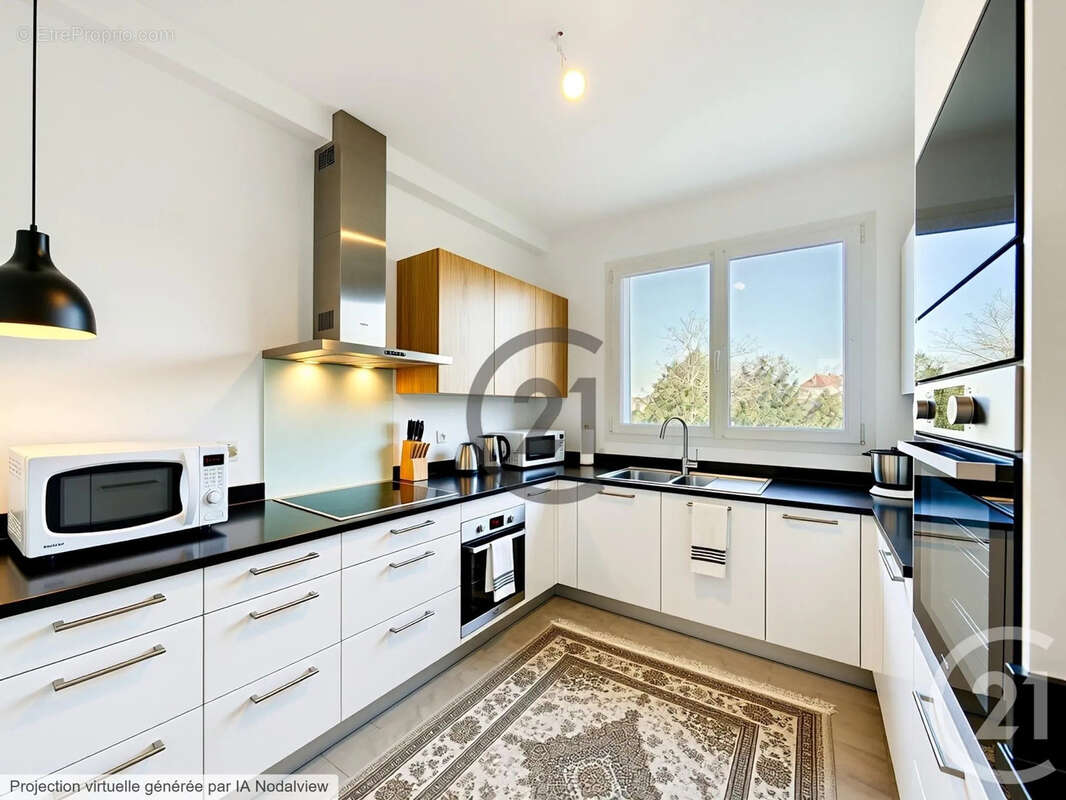 Appartement à SAINTE-SAVINE