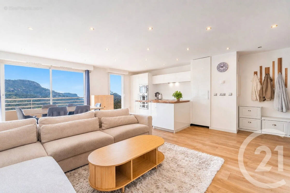 Appartement à EZE
