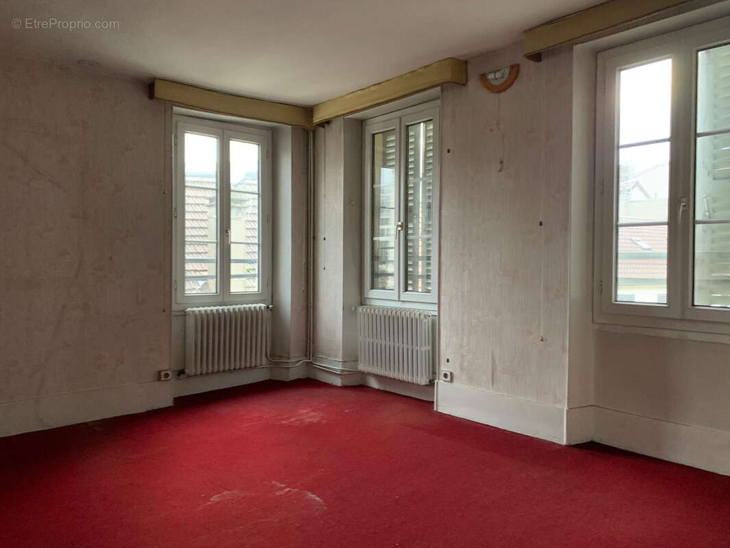 Appartement à MANTES-LA-JOLIE