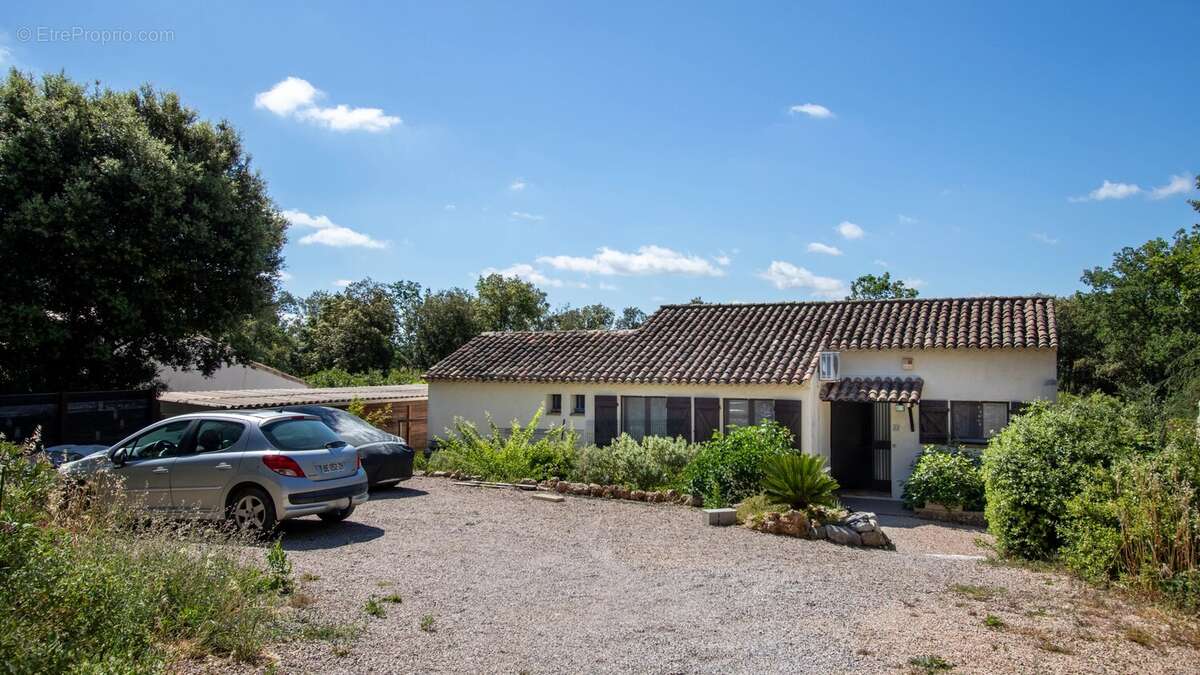 Maison à SEILLANS