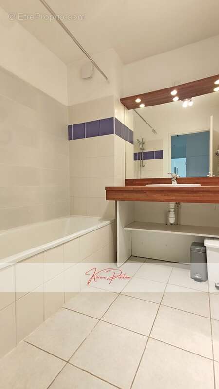 Appartement à AMBARES-ET-LAGRAVE