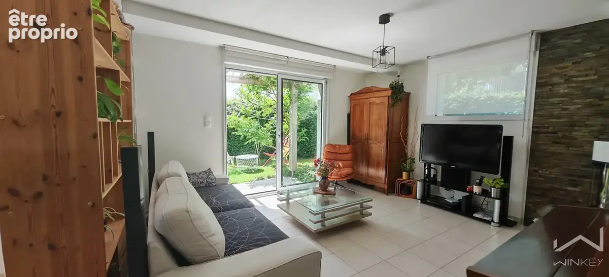 À Cintré, grande maison à vendre 333000 € - photo 5