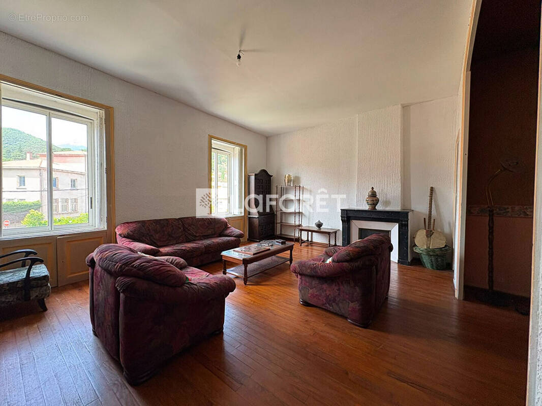 Appartement à ARLES-SUR-TECH