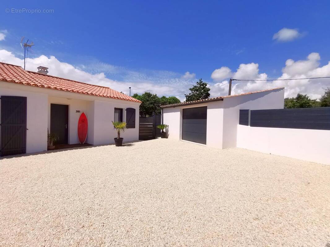 Photo 1 - Maison à TALMONT-SAINT-HILAIRE