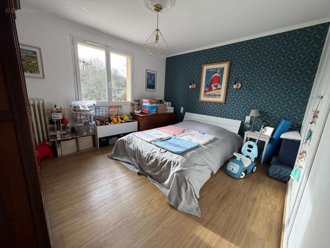 Maison à SAVIGNE-L'EVEQUE