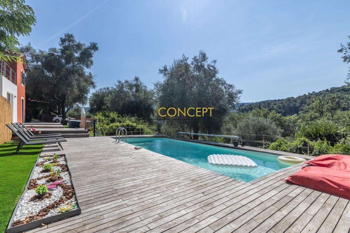 Maison à CONTES