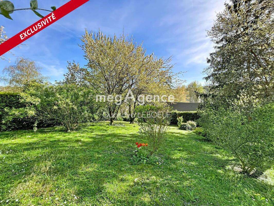 Maison à OINVILLE-SUR-MONTCIENT