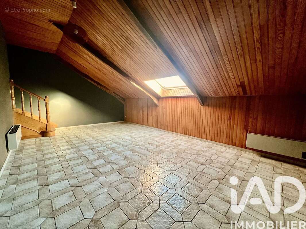 Maison 148 m² à Ferce  - photo 3
