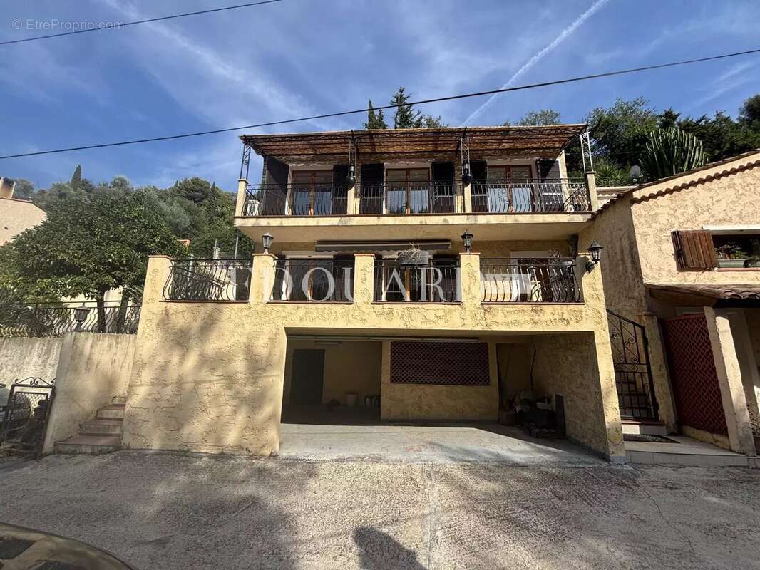 Maison à MENTON