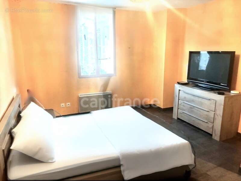 Maison à MARAIS-VERNIER