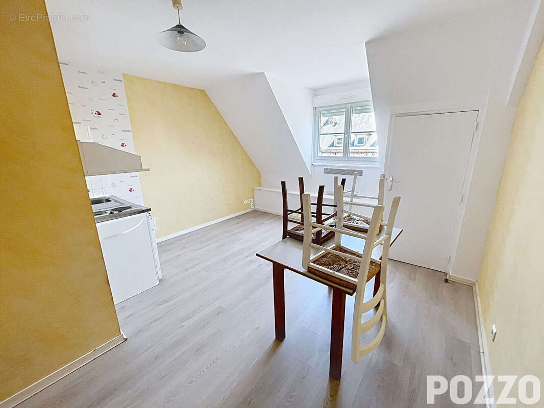 Appartement à SAINT-HILAIRE-DU-HARCOUET