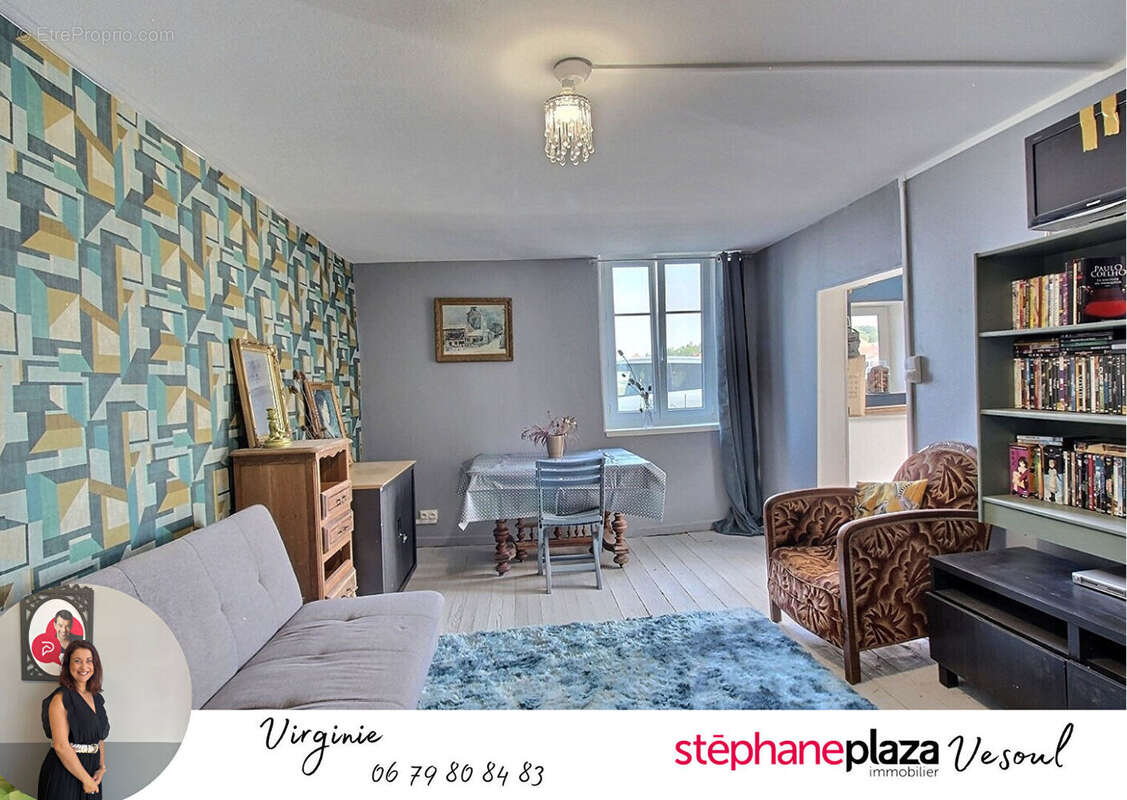 Maison à FLEUREY-LES-FAVERNEY