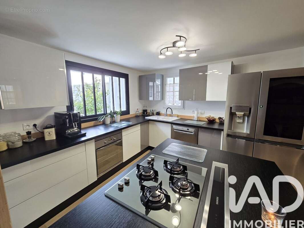 Photo 2 - Maison à LA FLOTTE