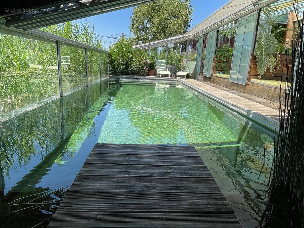 Maison à SAINT-VICTOR-SUR-RHINS