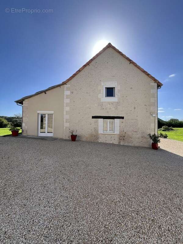 Maison à PAIZAY-LE-SEC