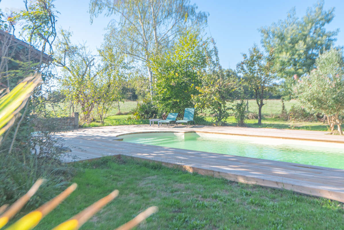 Maison à LIGNAN-DE-BORDEAUX