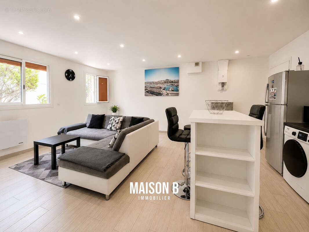 Appartement à MARSEILLE-8E