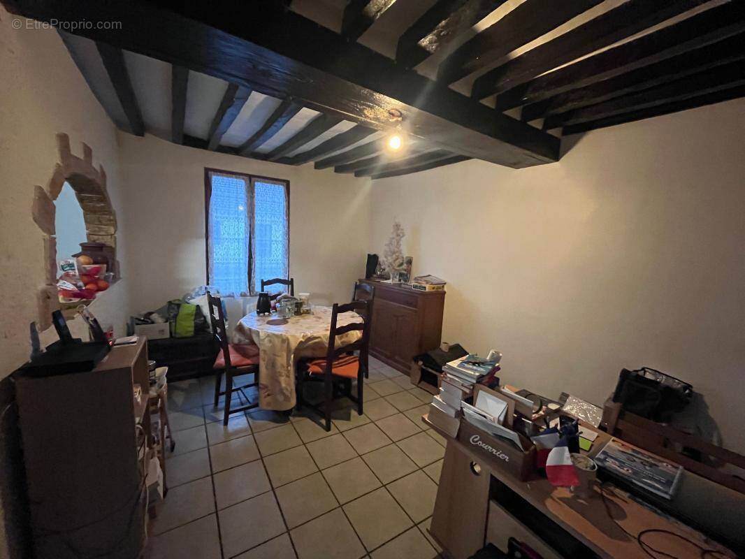 Maison à SAINT-SAUVEUR