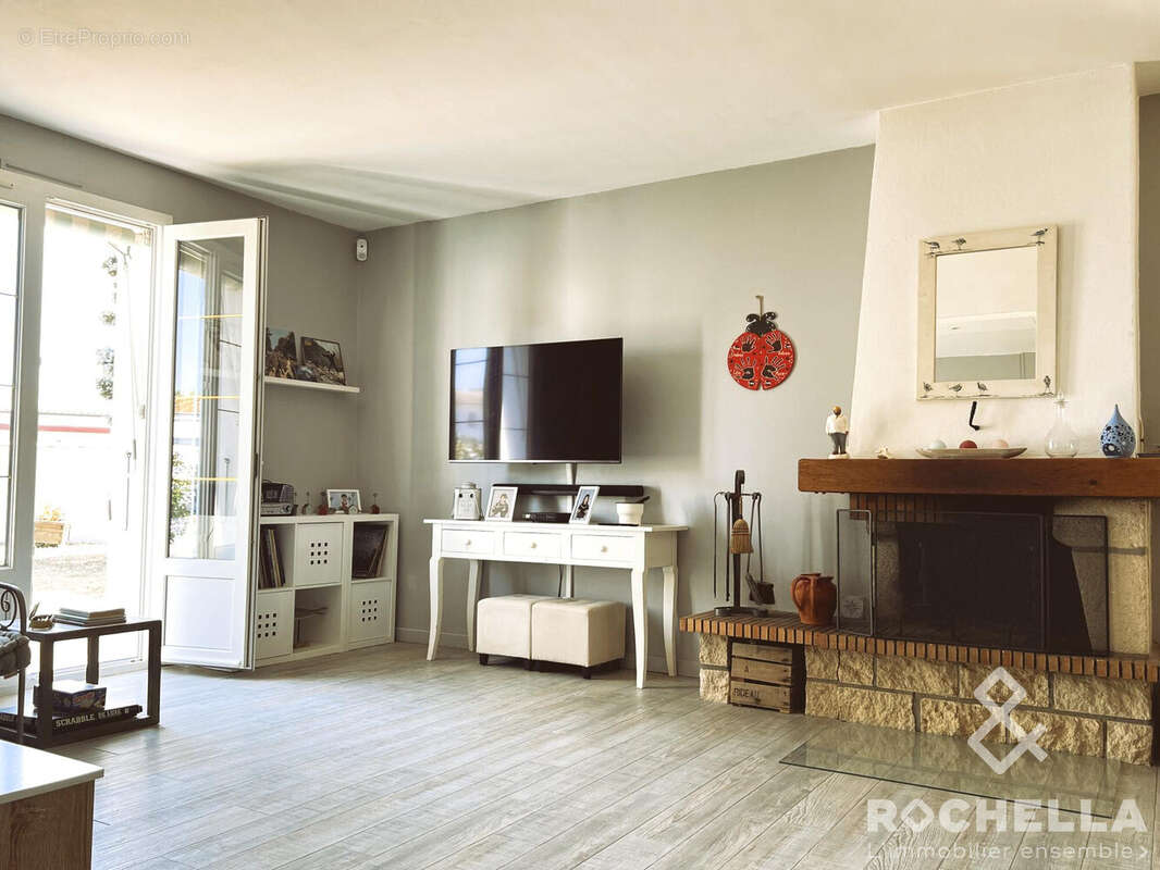 Maison à DOMPIERRE-SUR-MER