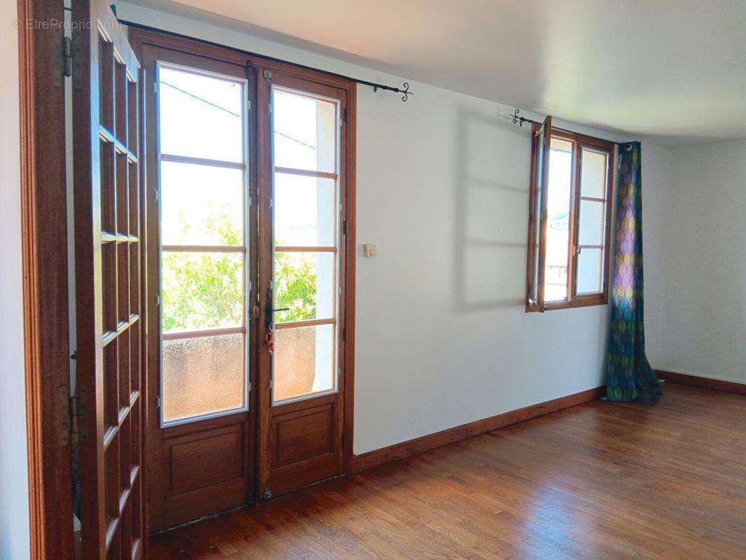 Cahors 46000 Cabessut, maison 170 m2, 4 chambres avec terrasse et jardin - photo 4