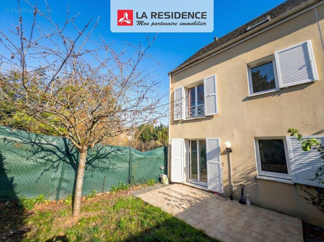 Maison à CARRIERES-SOUS-POISSY