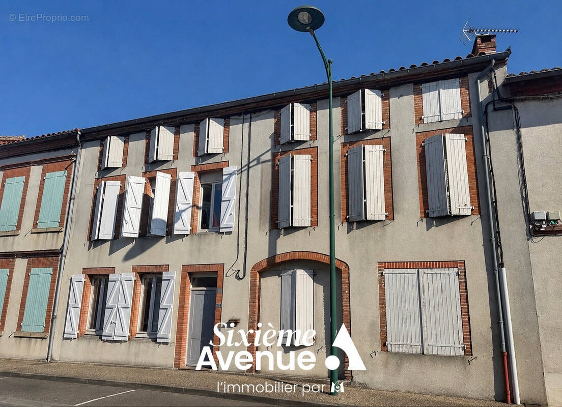 Appartement à MONTECH