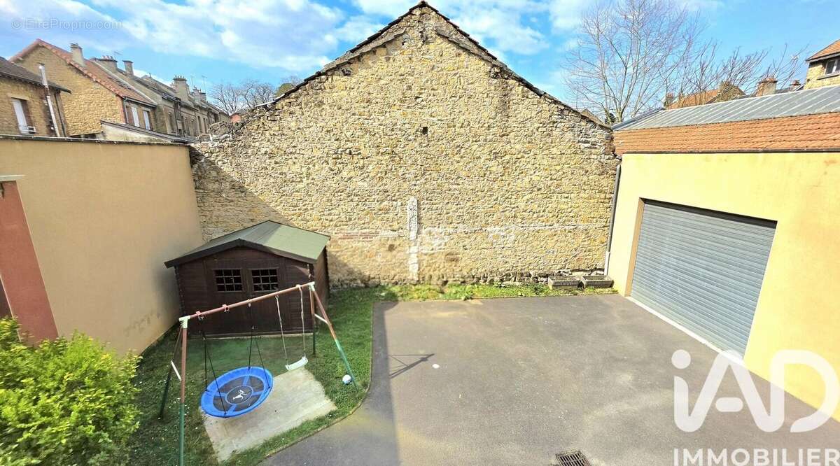 Photo 2 - Appartement à CHARLEVILLE-MEZIERES