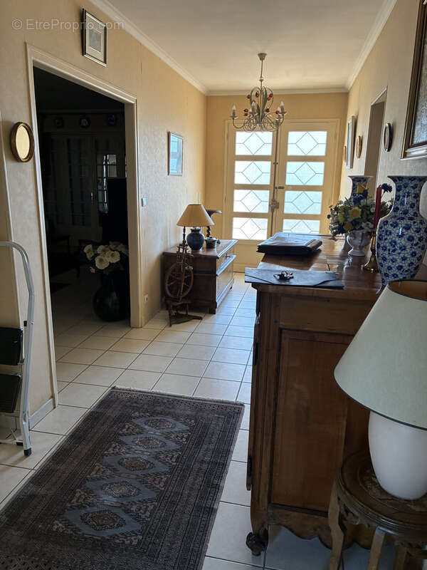 Maison à SAINT-MAGNE-DE-CASTILLON