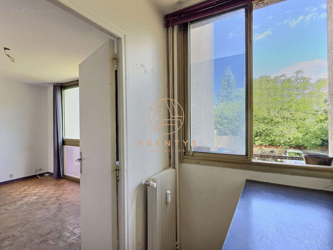 Appartement à SAINT-MAUR-DES-FOSSES