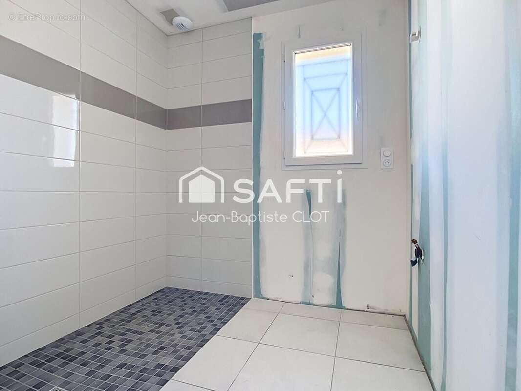 Maison 75 m² à Cerons  - photo 8