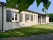 Maison à TREIZE-VENTS