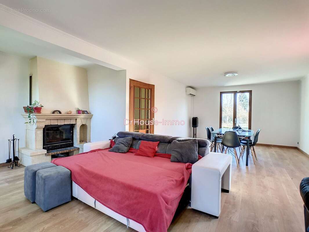 Maison 183 m² à Mussidan  - photo 7