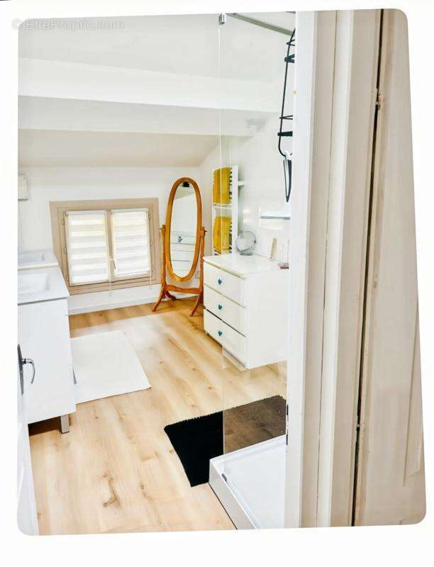 Maison à VILLEGOUGE