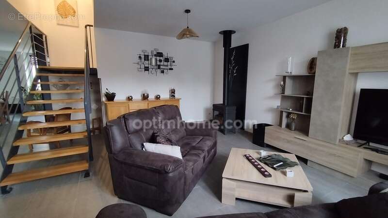 Maison à NAIVES-ROSIERES