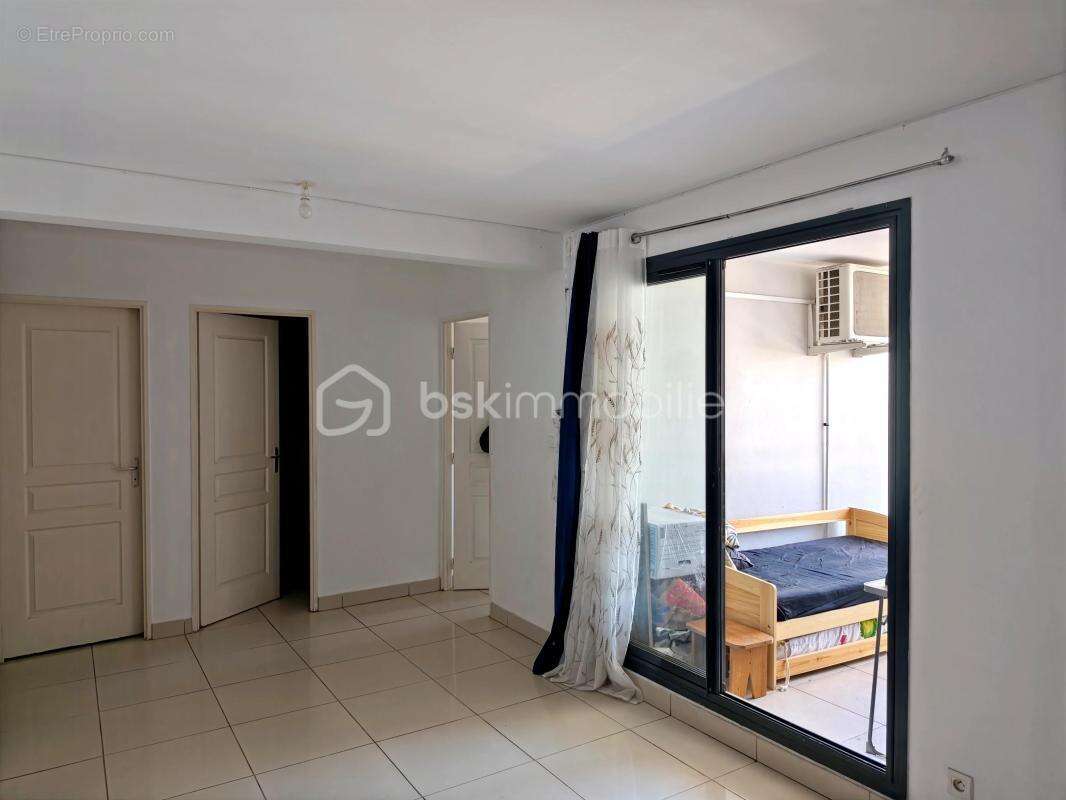 Appartement à SAINT-DENIS
