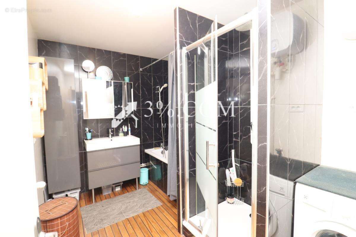 Appartement à SAINT-JACQUES-DE-LA-LANDE