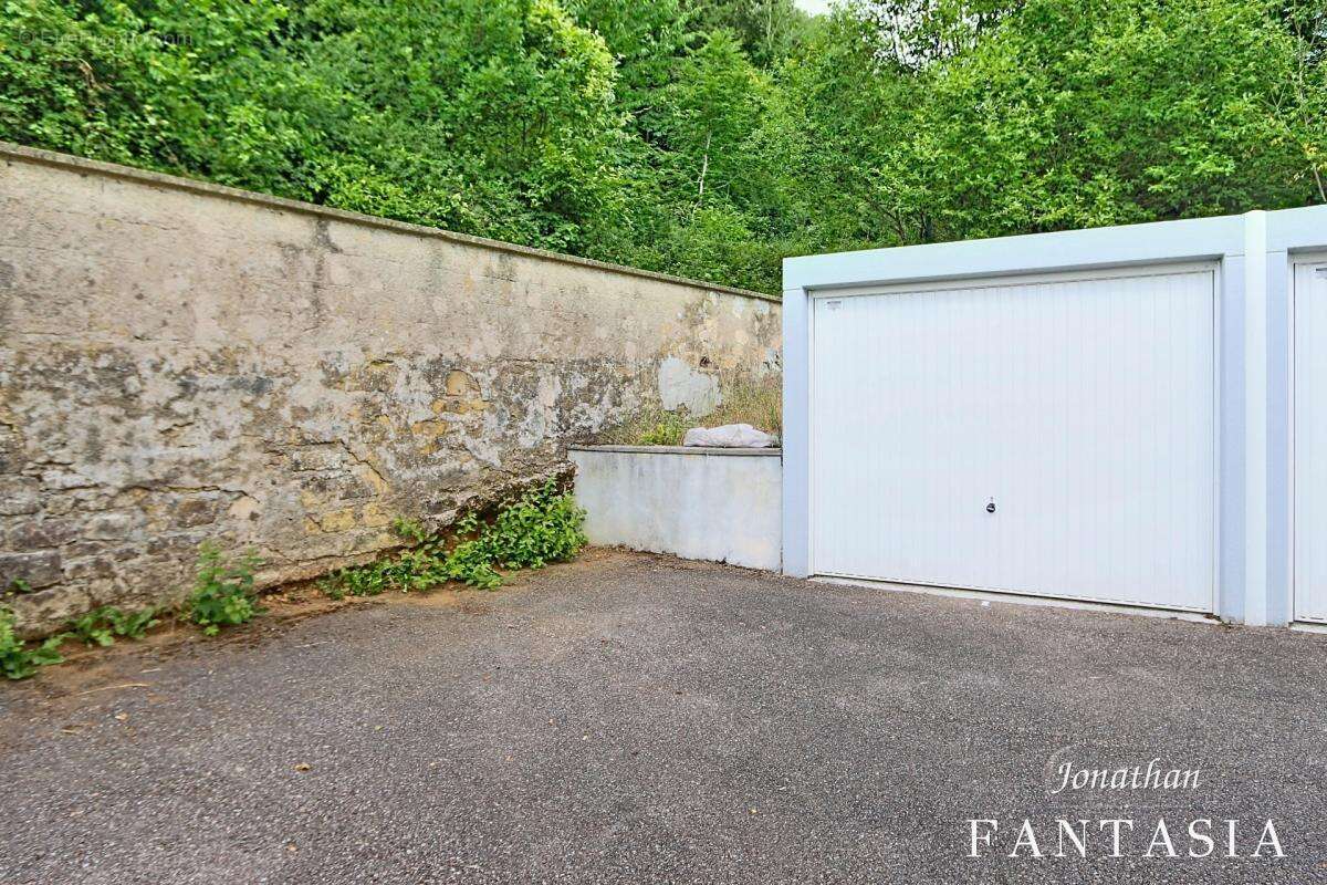 Il a tout pour plaire : appartement 2 pièces de 59,37 m² avec terrasse, garage et stationnements à Escherange - photo 10