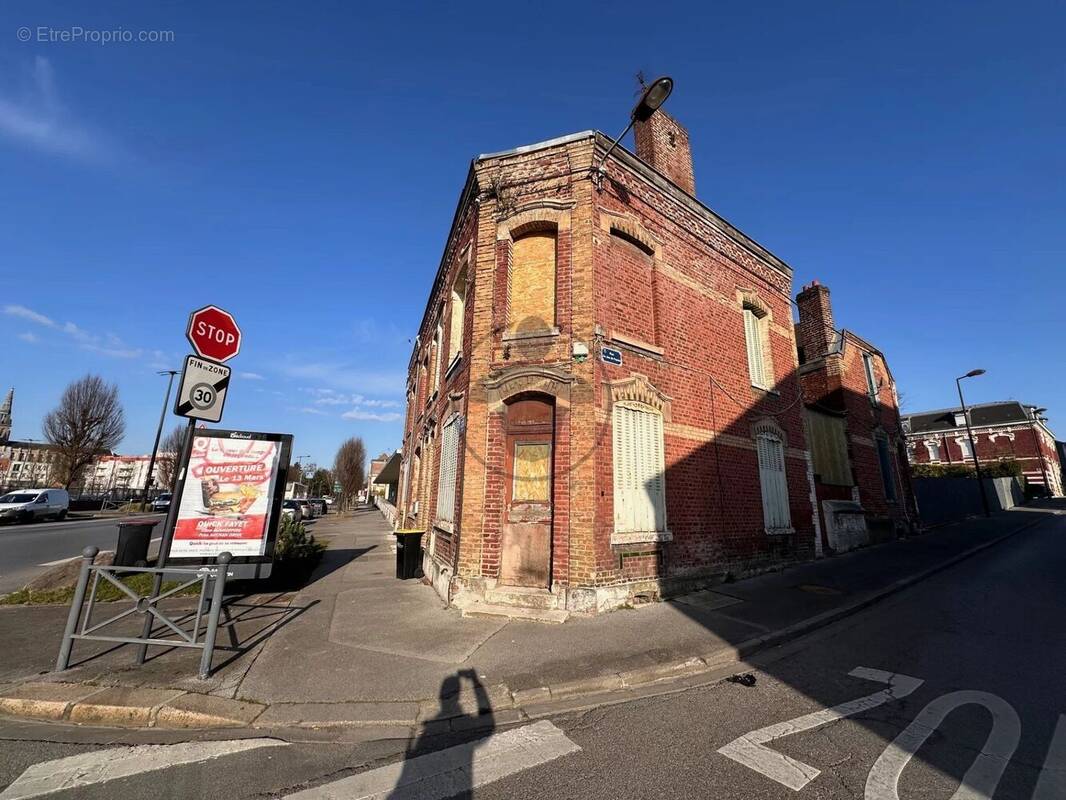 Maison à SAINT-QUENTIN