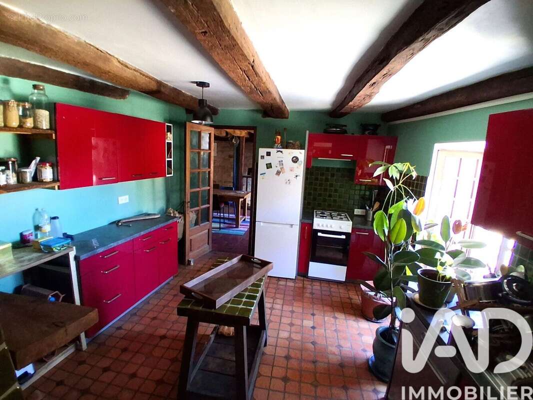 Maison 130 m² à Assier  - photo 4