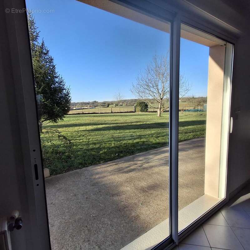 Maison à CHASSENEUIL-SUR-BONNIEURE