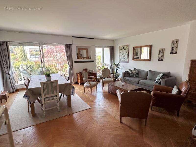 Maison 145 m² à Nanterre  - photo 2