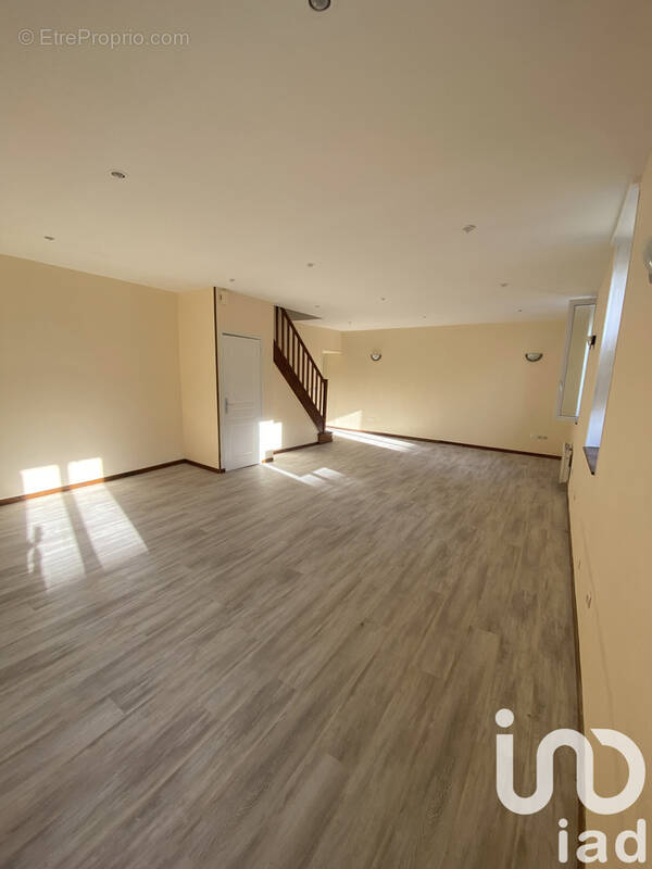 Photo 1 - Appartement à LA CHAPELLE-EN-SERVAL
